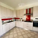 Achille Apartament *