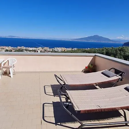 Achille Apartment